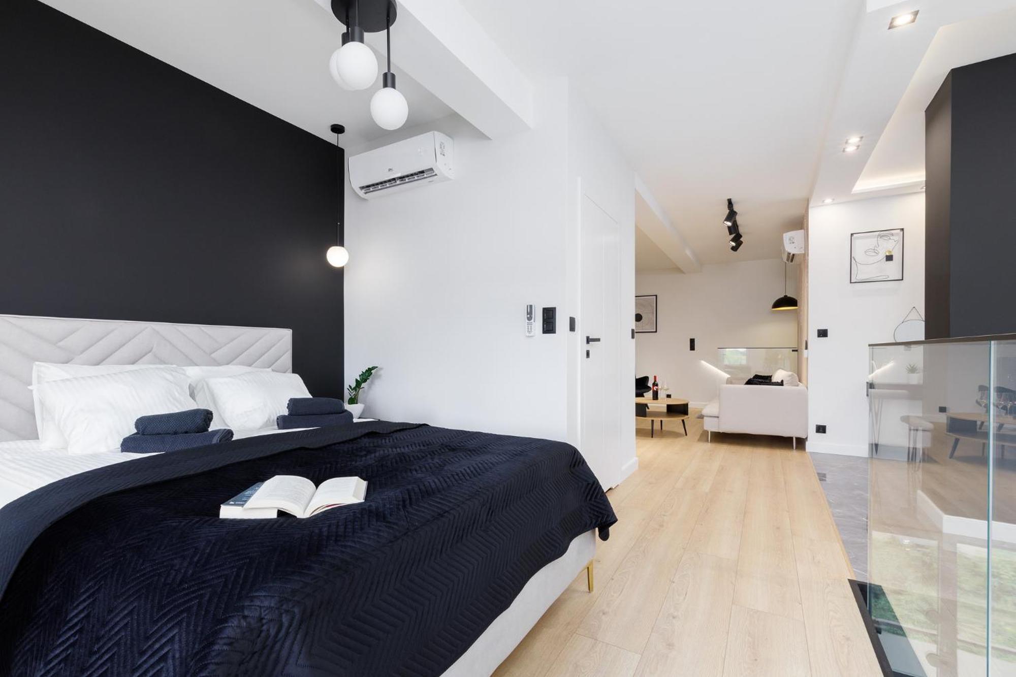 Grand House Apartment *